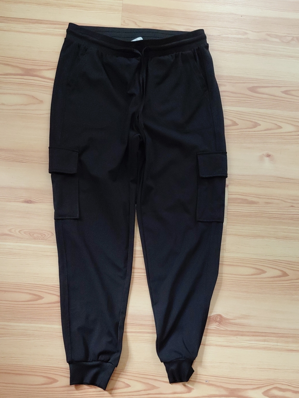 Rachel Zoe Black Cargo Jogger Pants - Comfortable Everyday Wear